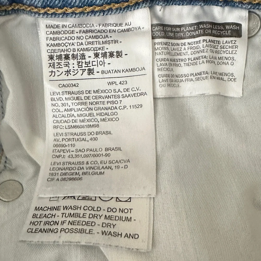 Levi's Premium Women’s Ribcage Boot Cut Jeans Tango Lighten Up Denim Sz 24 - Picture 9 of 14